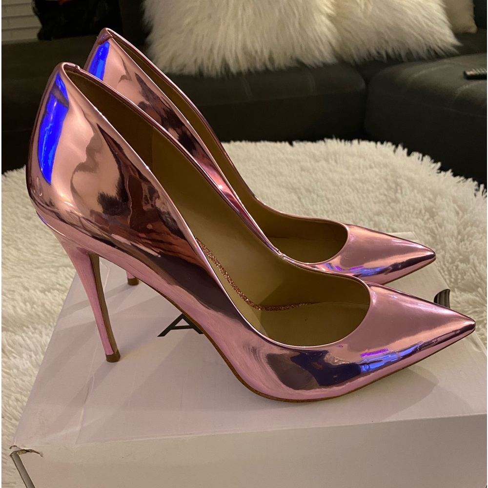 Aldo Metallic Pink pumps size 10